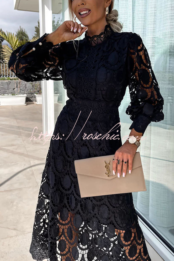 Sienna - Lace Lantern Party Midi Dress