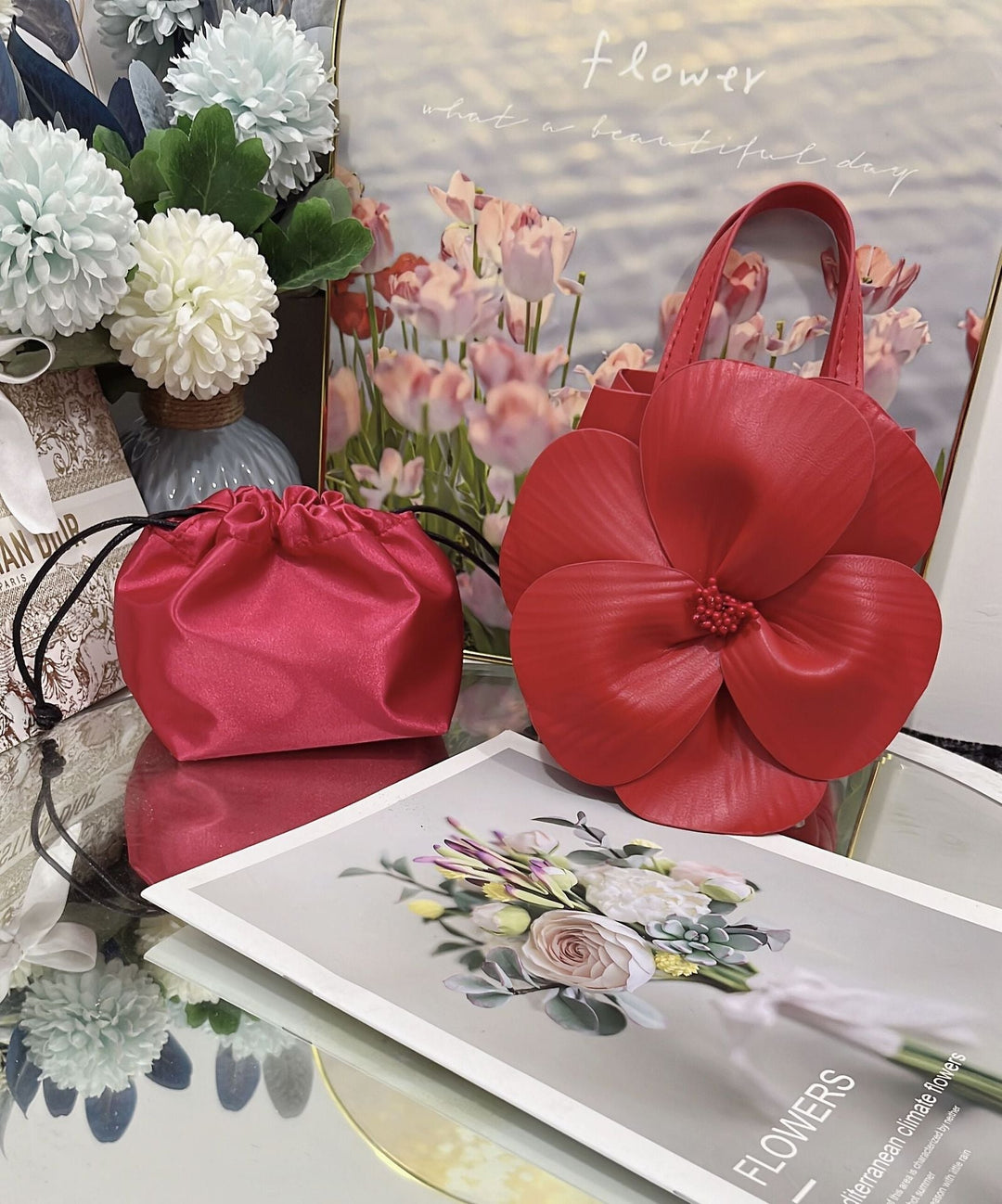 Elegant 3D Petal Flower Collar Handbag