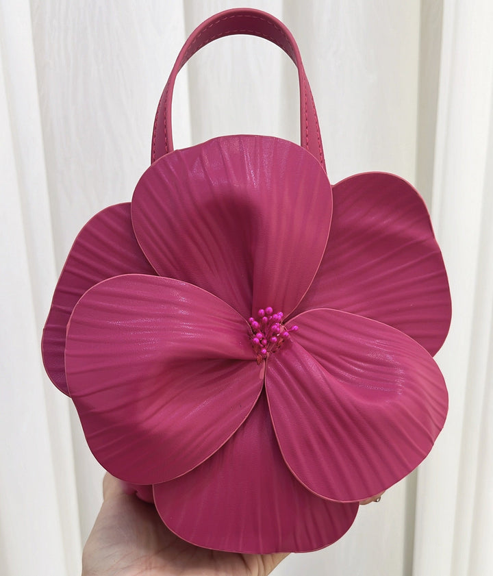 Elegant 3D Petal Flower Collar Handbag