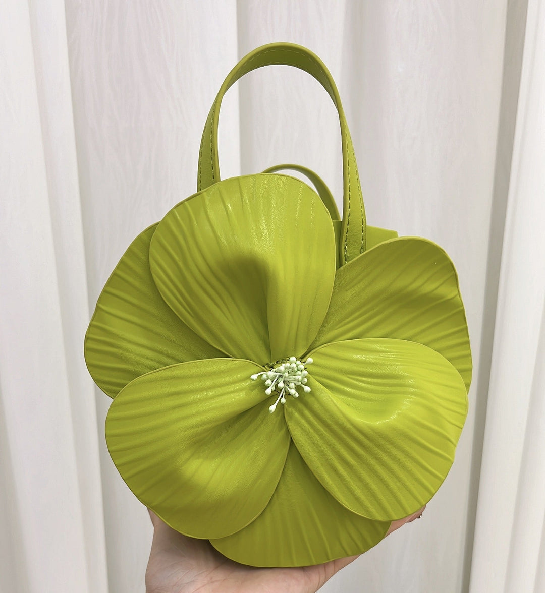 Elegant 3D Petal Flower Collar Handbag